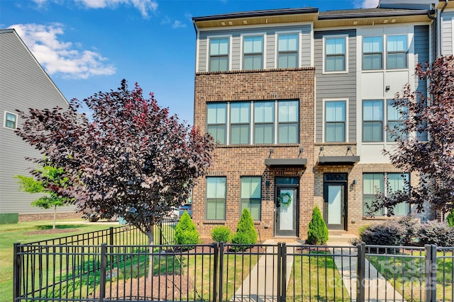 3725 S Tryon St, Charlotte, NC 28217 - photo 1