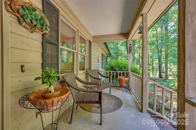 144 Beechwood Dr, Columbus, NC 28722 - view of porch