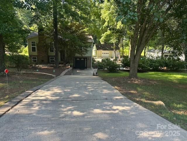 3211 Winding Trl, Matthews, NC 28105 - view of front of property featuring driveway
