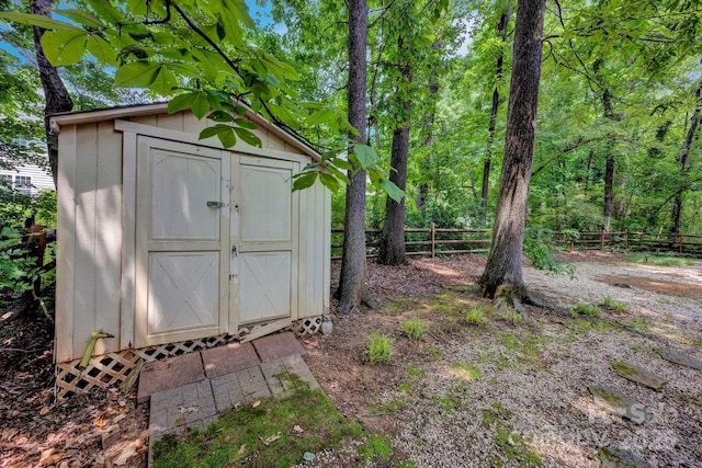 5138 Foxbriar Trl, Charlotte, NC 28269 - view of shed