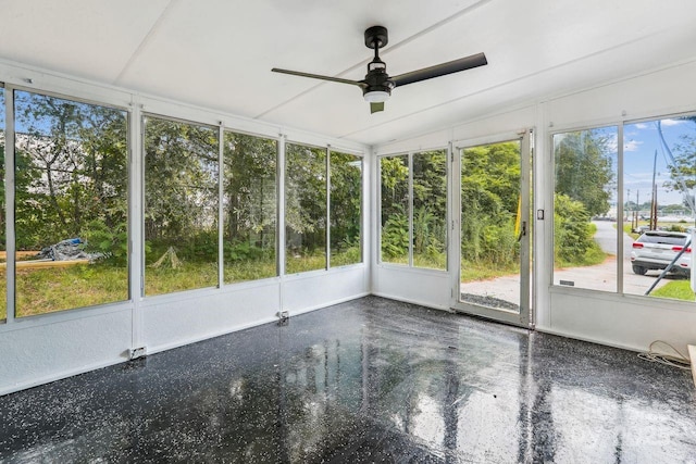 201 Hoyle Cir, Gastonia, NC 28052 - unfurnished sunroom featuring ceiling fan