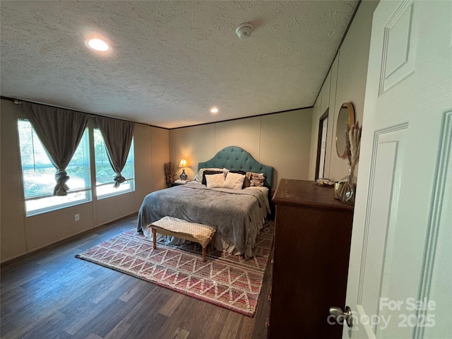 2877 Shannon St, Sharon, SC 29742 - bedroom featuring a textured ceiling, wood finished floors, and recessed lighting
