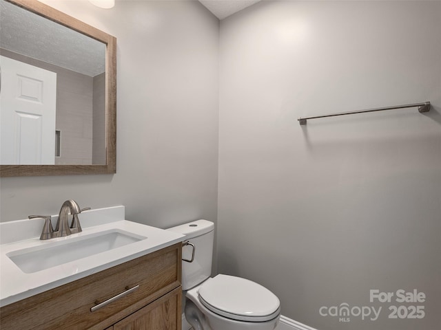 19 Cedar St, Canton, NC 28716 - bathroom featuring vanity and a textured ceiling