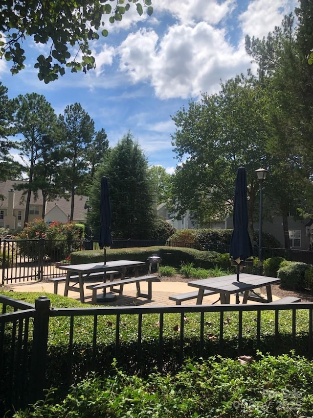 4580 Antelope Ln, Charlotte, NC 28269 - view of home's community