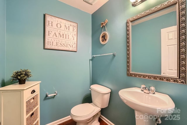 10920 Dapple Grey Ln, Charlotte, NC 28213 - half bath with toilet and a sink