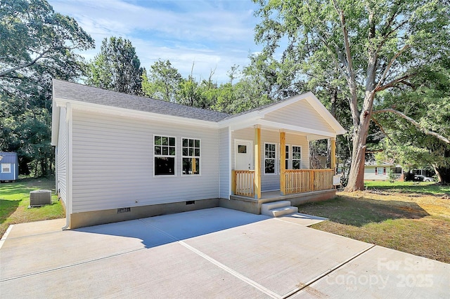 226 N Columbia Ave, Rock Hill, SC 29730 - view of front of home featuring crawl space, a porch, a shingled roof, a patio, and a front yard