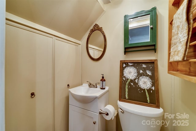 590 Claude Cook Rd, Sylva, NC 28779 - half bath featuring vanity and toilet