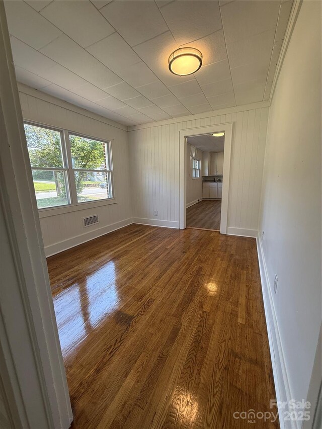 727 3rd Ave NW, Hickory, NC 28601 - empty room with wood finished floors