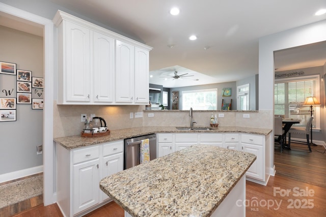 9826 Springholm Dr, Charlotte, NC 28278 - photo 14