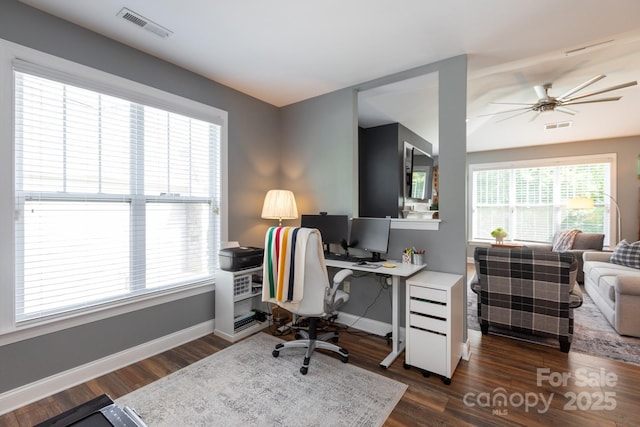 9826 Springholm Dr, Charlotte, NC 28278 - photo 23