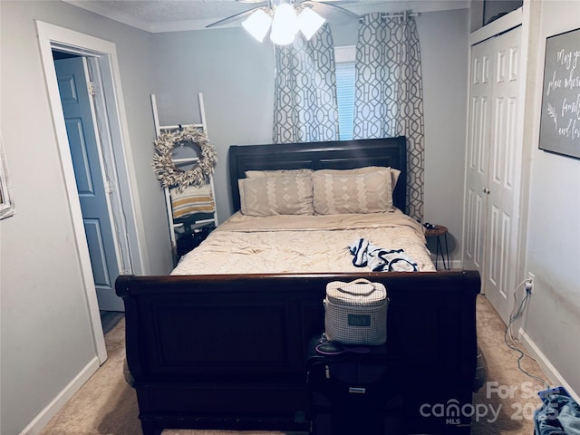 407 W Finger St, Maiden, NC 28650 - bedroom with carpet, a ceiling fan, and a closet