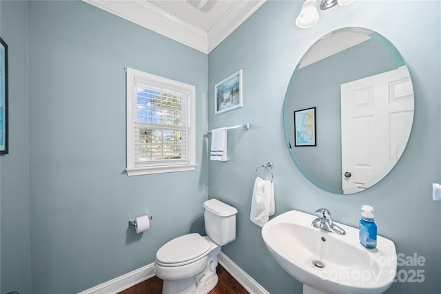 10420 Glenburn Ln, Charlotte, NC 28278 - half bath with ornamental molding and wood finished floors