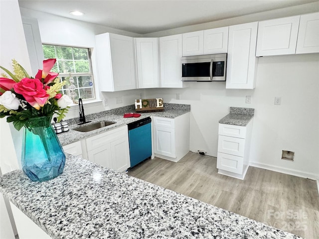 3140 Periwinkle Ct, Charlotte, NC 28269 - photo 5
