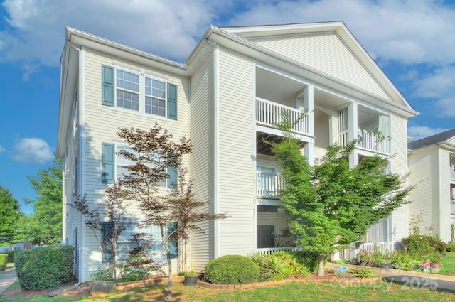 1075 Triece Ln, Charlotte, NC 28215 - view of property