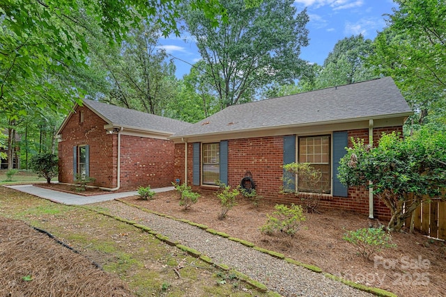 801 Odell Ct, Matthews, NC 28105 - photo 1