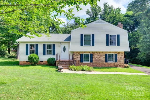 810 Applegate Ct, Gastonia, NC 28054 - tri-level home featuring a chimney, a front yard, and crawl space