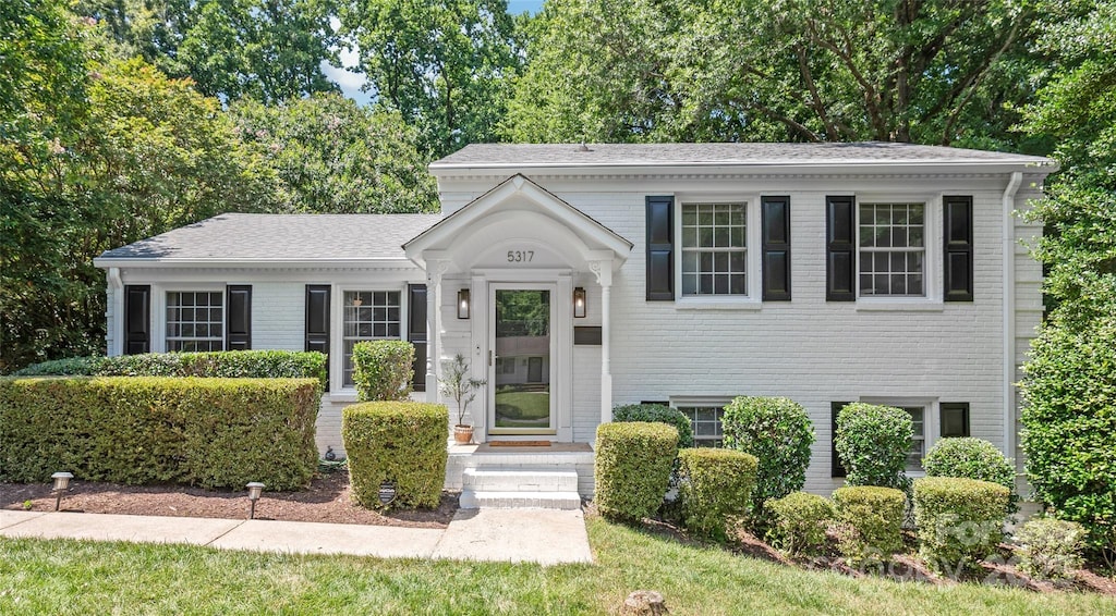 5317 Furman Pl, Charlotte, NC 28210 - view of front facade