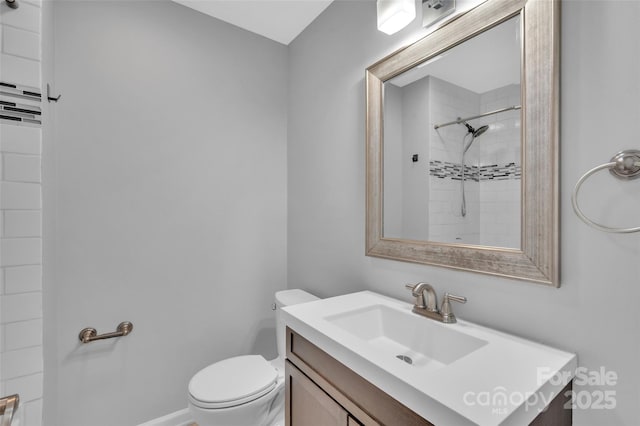 1940 Tyvola Rd, Charlotte, NC 28210 - bathroom with vanity and a tile shower