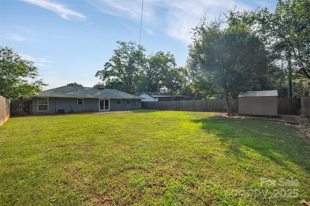 1940 Tyvola Rd, Charlotte, NC 28210 - fenced backyard with a storage unit