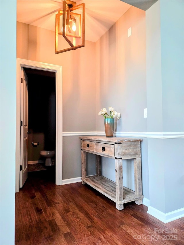 10302 Newbridge Rd, Charlotte, NC 28278 - hallway featuring wood finished floors and baseboards
