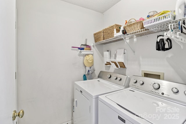 11100 Scrimshaw Ln, Charlotte, NC 28215 - washroom with washing machine and dryer
