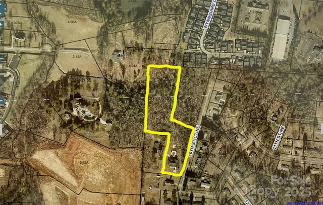 2545 10th Street Ct NE, Hickory, NC 28601 - map of property location featuring property parcel outlined