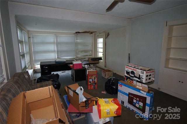 1400 Central Dr, Kannapolis, NC 28083 - interior space