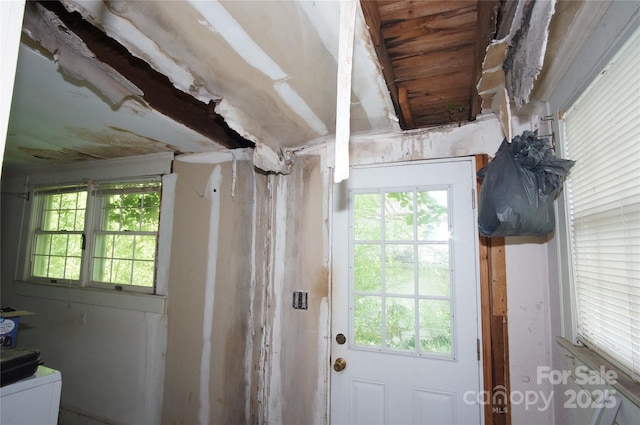 1400 Central Dr, Kannapolis, NC 28083 - view of entryway