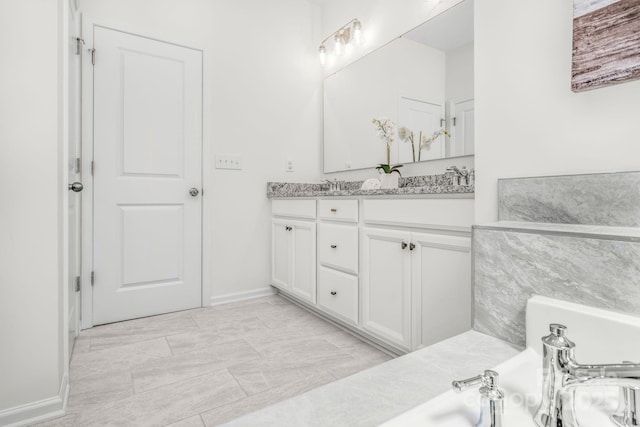 17203 Summers Walk Blvd, Davidson, NC 28036 - bathroom with double vanity and a bathtub