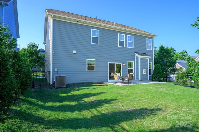 17203 Summers Walk Blvd, Davidson, NC 28036 - back of property featuring a patio and a fenced backyard