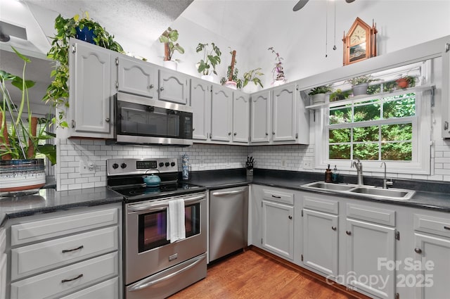 28 Grove Garden Ave, Candler, NC 28715 - photo 9