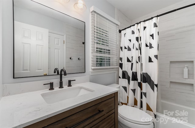 3106 Windstream Ct, Charlotte, NC 28210 - full bath featuring vanity and shower / bathtub combination with curtain