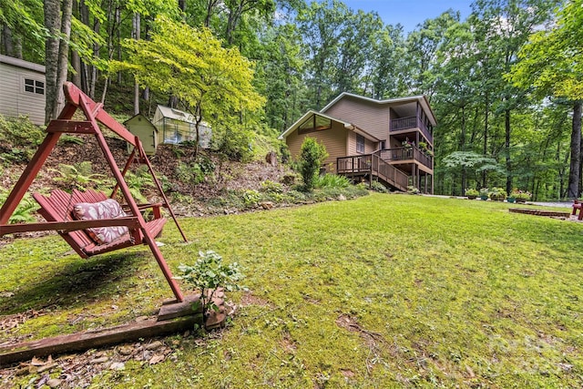 747 Bear Cove Cir, Bryson City, NC 28713 - view of green lawn with a balcony
