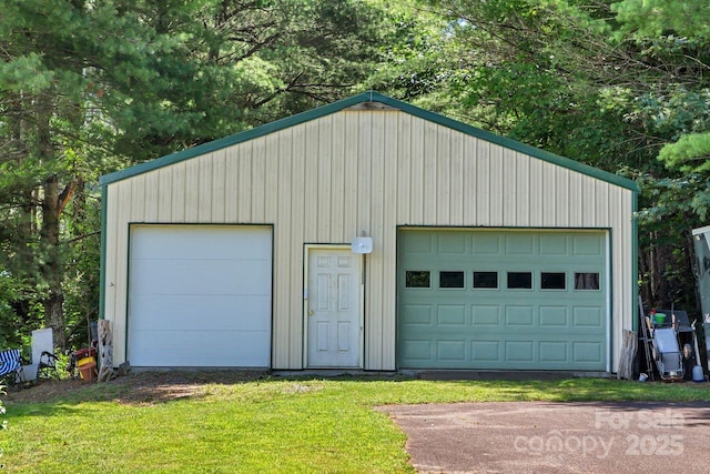 5215 Double Island Rd, Green Mountain, NC 28740 - view of detached garage
