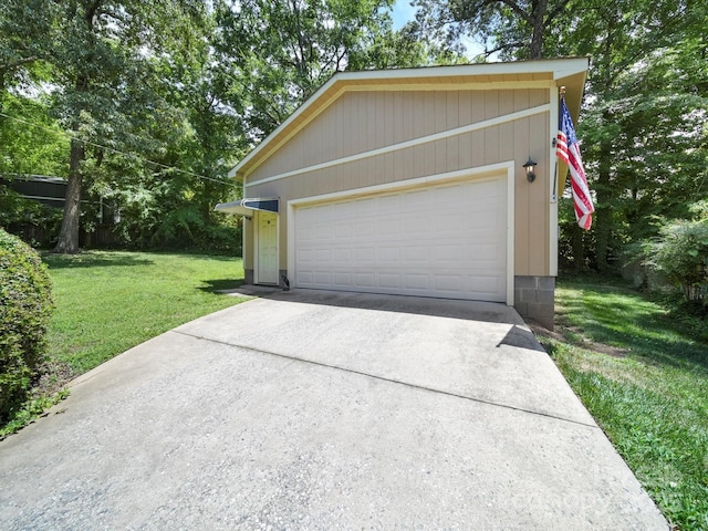 312 Garrison Dr, Albemarle, NC 28001 - view of garage