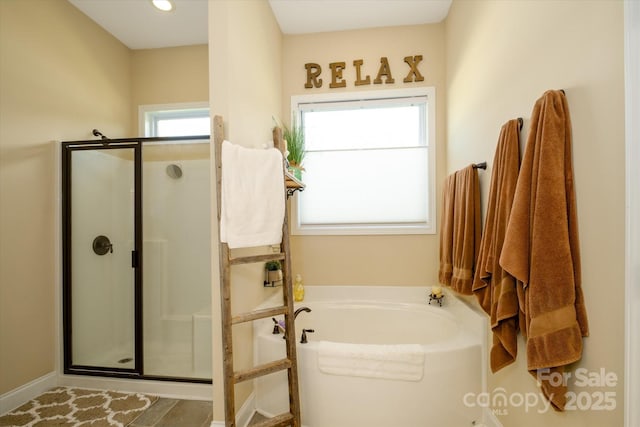 9122 Carneros Creek Rd Unit 25, Charlotte, NC 28214 - full bath featuring a garden tub and a stall shower