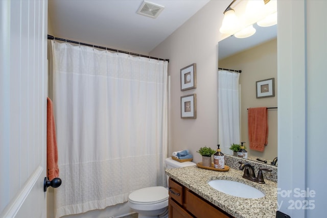 9122 Carneros Creek Rd Unit 25, Charlotte, NC 28214 - full bath featuring vanity and a shower with curtain