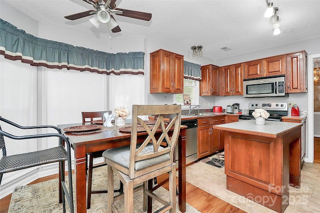 906 Mt Holly Huntersville Rd, Charlotte, NC 28214 - photo 15