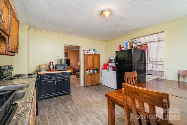 210 Lincoln St, Badin, NC 28009 - photo 11