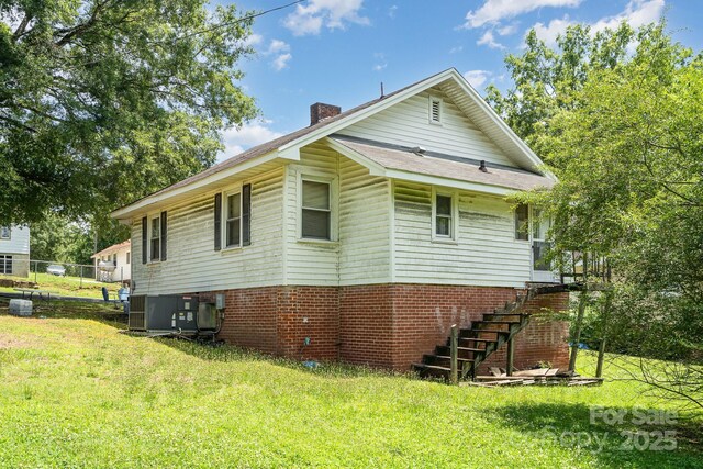 210 Lincoln St, Badin, NC 28009 - photo 26