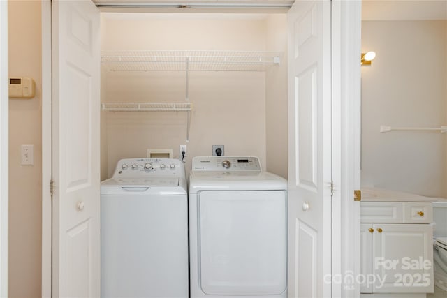 1105 Citation Cir, Hendersonville, NC 28739 - laundry room with washing machine and dryer