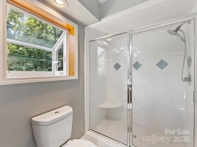 4601 Bournewood Ln, Charlotte, NC 28226 - full bath with plenty of natural light and a shower stall