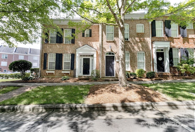 10419 Rocky Ford Club Dr, Charlotte, NC 28269 - photo 1