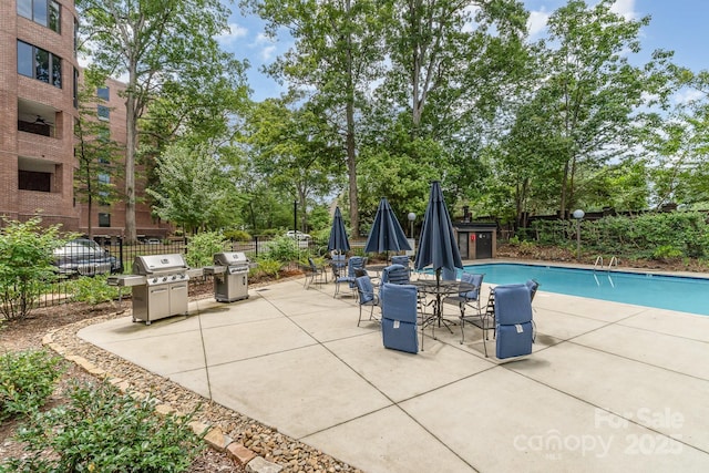 830 Cherokee Rd, Charlotte, NC 28207 - photo 31