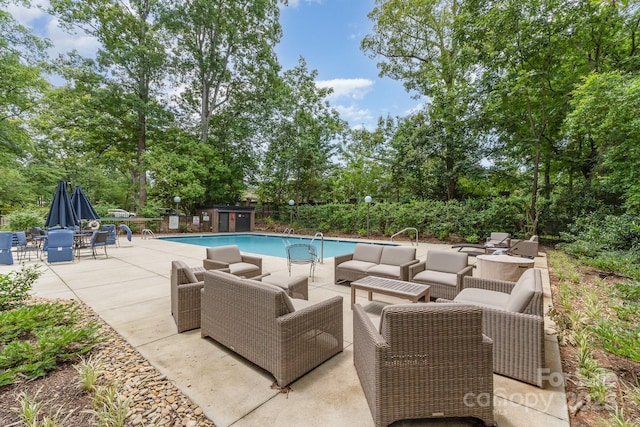 830 Cherokee Rd, Charlotte, NC 28207 - photo 30