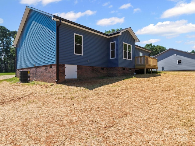 205 S Hill Ave, Albemarle, NC 28001 - rear view of property featuring crawl space and a wooden deck