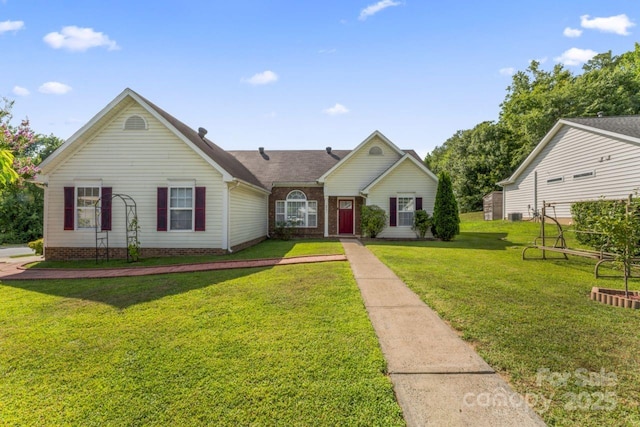 8901 Woodland Park Ln, Charlotte, NC 28214 - photo 1