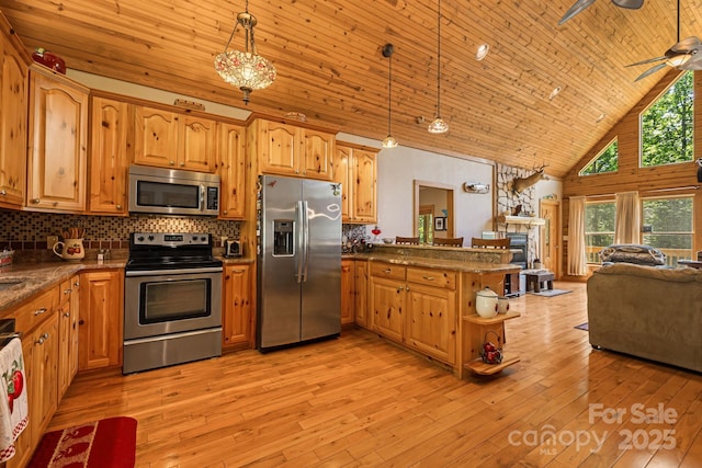 66 Volunteer Dr, Burnsville, NC 28714 - photo 12