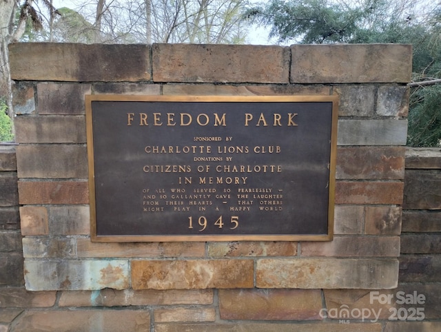 1221 Salem Dr, Charlotte, NC 28209 - photo 2