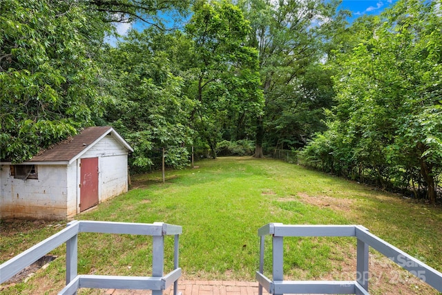 716 Wilson Rd, Salisbury, NC 28144 - view of green lawn with a storage unit